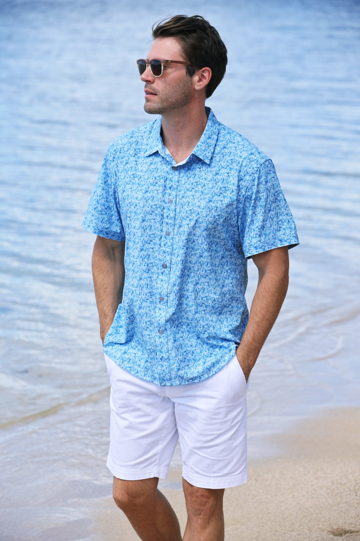 Island Crew Men's Stretch Short Sleeve Aloha Shirt: Shoreline